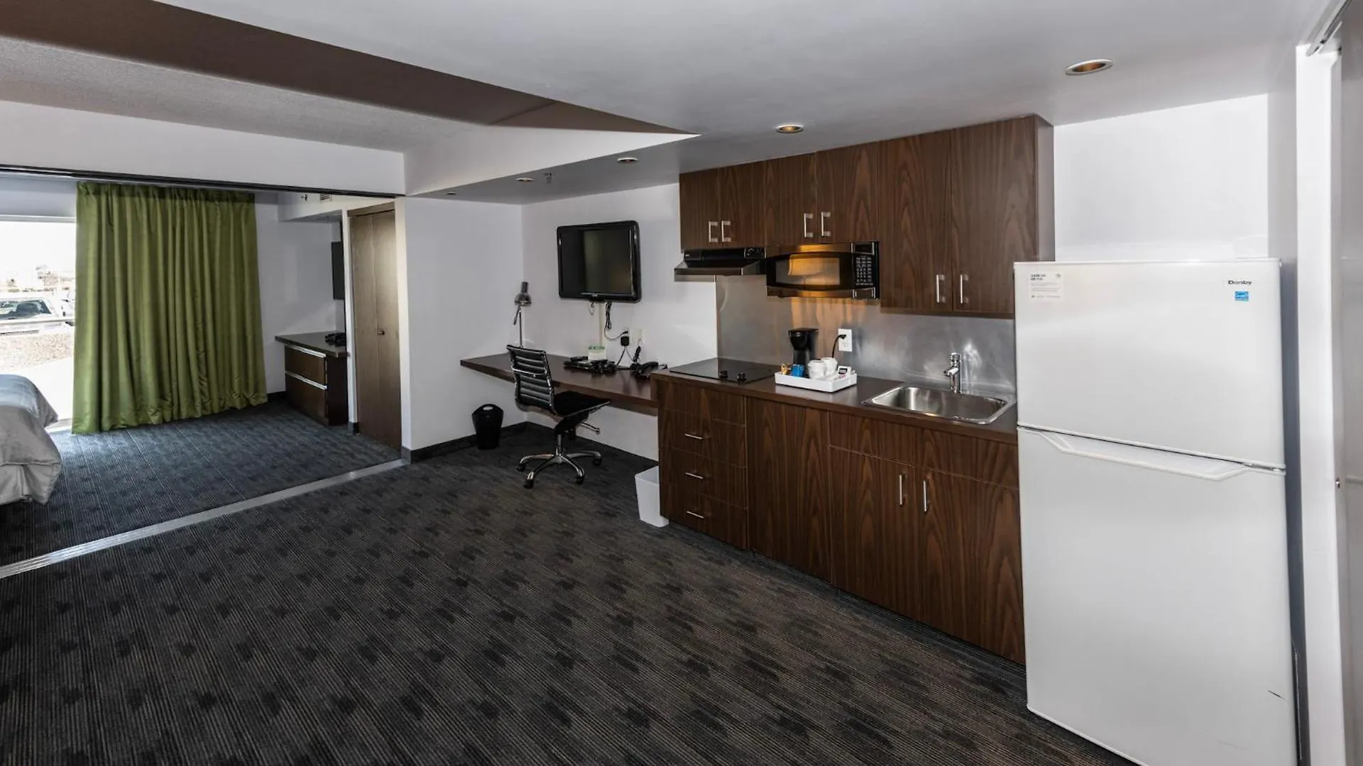 Lakeview Signature, Trademark Collection By Wyndham Winnipeg 3*,